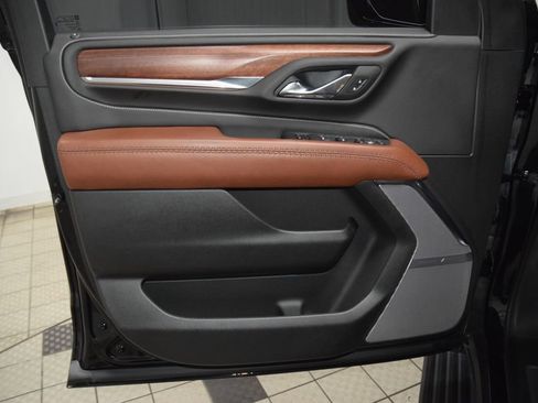 Used 2024 GMC Yukon Denali Ultimate AWD/4WD image 50