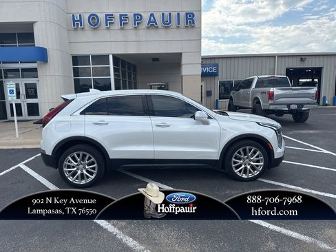Used 2022 Cadillac XT4 Luxury w/ LPO, Radiant Package image 1