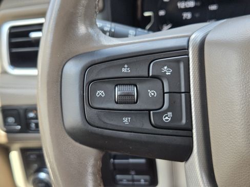 Used 2022 GMC Yukon Denali w/ Denali Premium Package AWD/4WD image 22