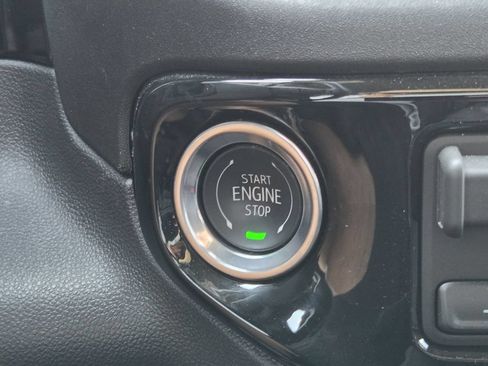 Used 2026 Chevrolet Silverado 1500 RST RWD image 24