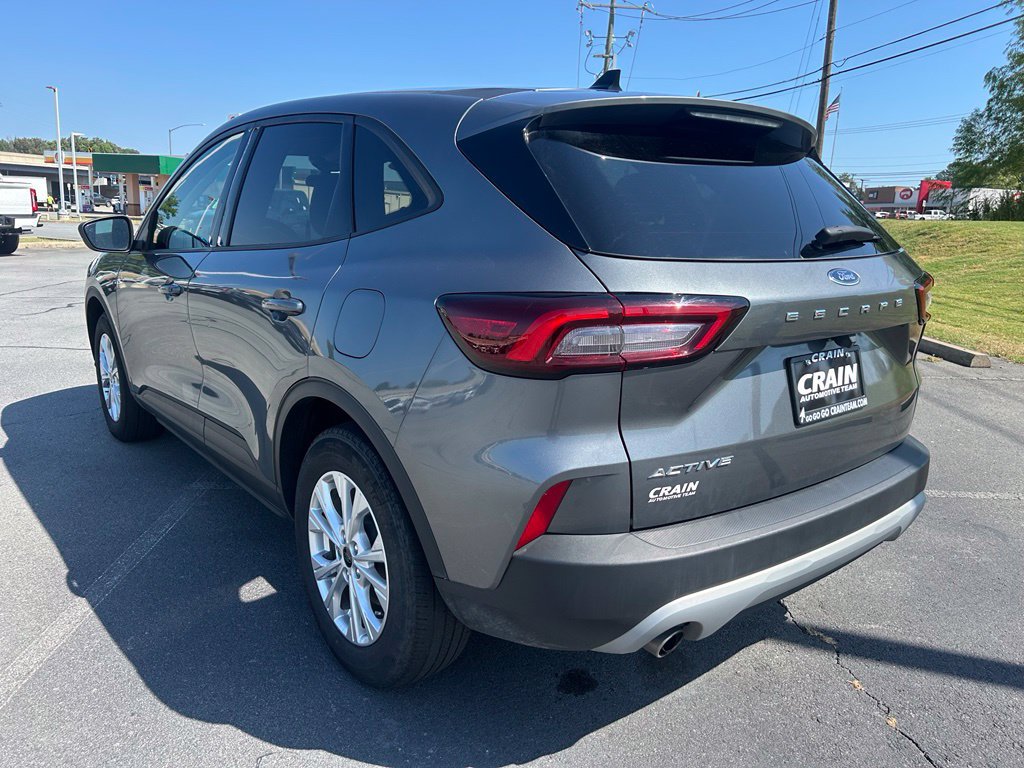 Certified 2025 Ford Escape Active FWD image 5