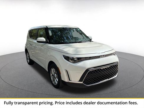 Used 2025 Kia Soul LX w/ LX Technology Package FWD image 1