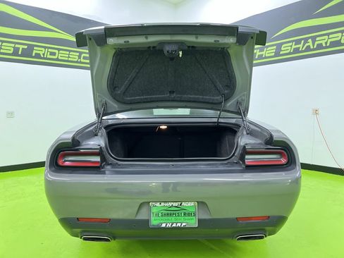 Used 2018 Dodge Challenger GT AWD/4WD image 9