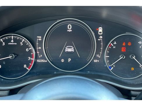 Used 2020 MAZDA MAZDA3 Hatchback w/ Preferred Package image 37