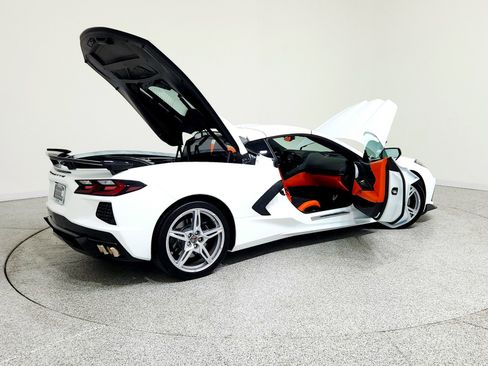 Used 2025 Chevrolet Corvette 3LT w/ Z51 Performance Package image 15