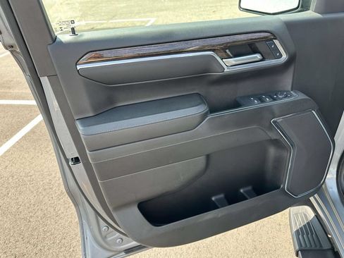 Certified 2024 GMC Sierra 1500 Elevation AWD/4WD image 18