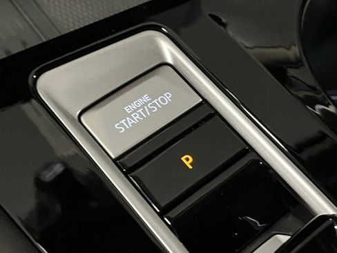 New 2026 Volkswagen Atlas SE AWD/4WD image 17