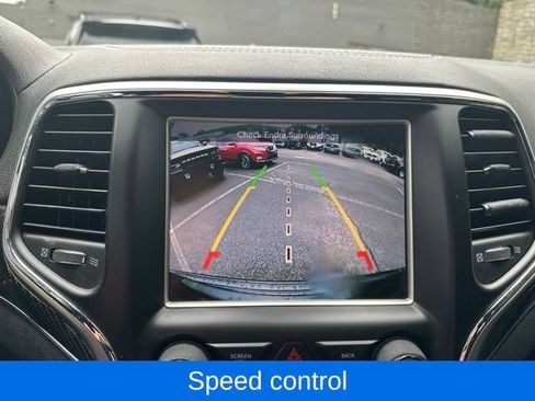 Used 2015 Jeep Grand Cherokee SRT w/ Trailer Tow Group IV AWD/4WD image 29