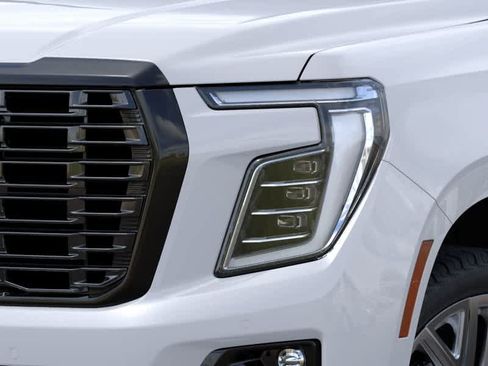 New 2026 GMC Yukon XL Denali Ultimate w/ LPO, Floor Liner Package AWD/4WD image 10