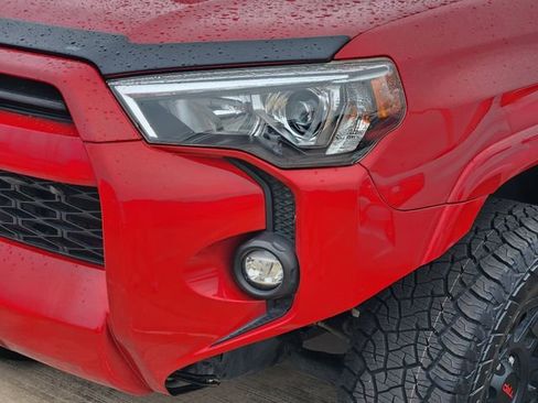 Used 2023 Toyota 4Runner SR5 Premium w/ Moonroof Package AWD/4WD image 7