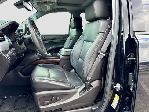 Used 2016 GMC Yukon SLT w/ Open Road Package image 22