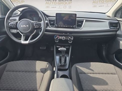 Used 2022 Kia Rio S FWD image 10