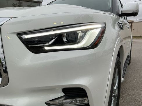 Used 2019 INFINITI QX80 Luxe image 10