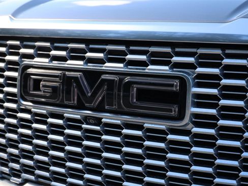 Used 2021 GMC Yukon XL Denali w/ Denali Premium Package AWD/4WD image 64