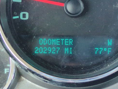 Used 2011 Chevrolet Silverado 1500 LT w/ Regional Value Package RWD image 23