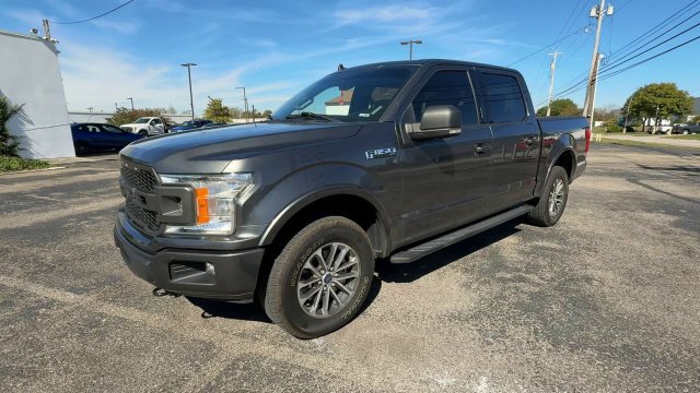 Used 2020 Ford F150 XLT w/ Equipment Group 302A Luxury AWD/4WD image 4
