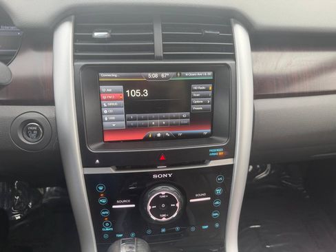 Used 2013 Ford Edge Limited AWD/4WD image 27