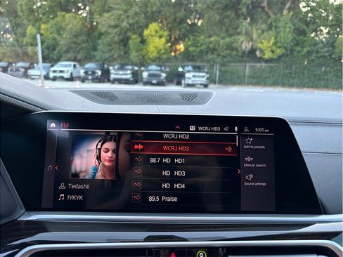 Used 2021 BMW X5 sDrive40i w/ Premium Package image 32