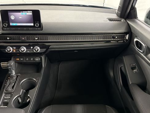 Certified 2025 Honda Civic Sport image 28