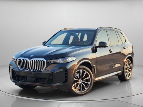Used 2024 BMW X5 sDrive40i w/ M Sport Package RWD image 1