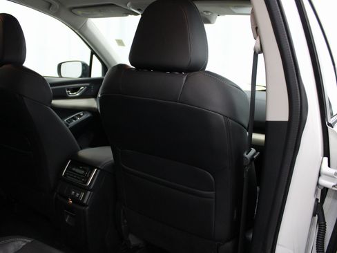 Used 2020 Subaru Ascent Limited AWD/4WD image 28