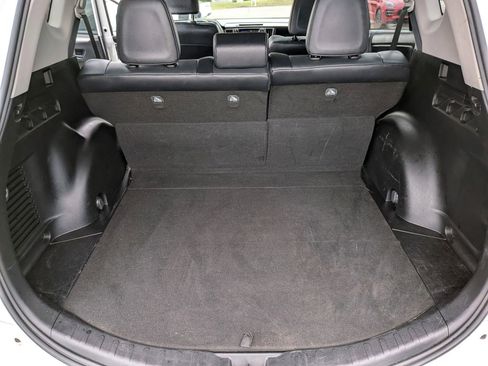 Used 2016 Toyota RAV4 Limited AWD/4WD image 32