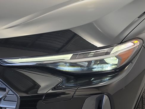 Used 2025 Audi Q5 Premium Plus image 31