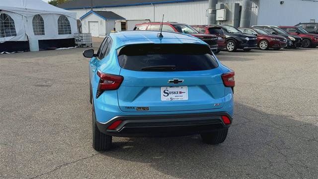Used 2025 Chevrolet Trax RS w/ Driver Confidence Package FWD image 7