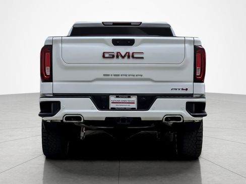 Used 2025 GMC Sierra 1500 AT4 image 4