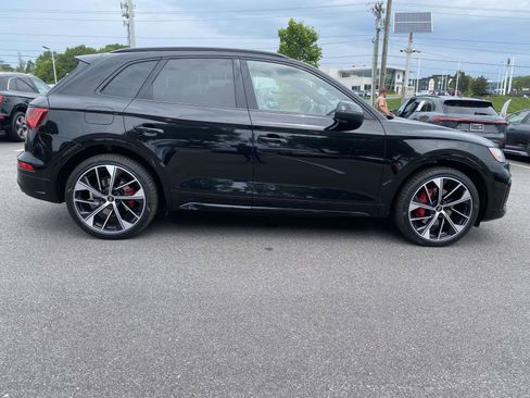 Certified 2023 Audi SQ5 Prestige w/ Prestige Package AWD/4WD image 8