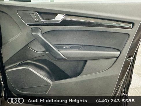 Used 2019 Audi Q5 2.0T Premium w/ Convenience Package image 29