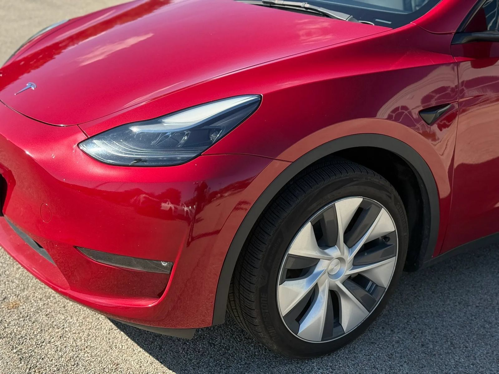 Used 2023 Tesla Model Y AWD image 28