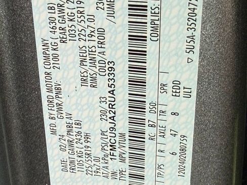 Used 2024 Ford Escape Platinum AWD/4WD image 45