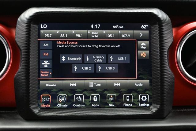 Used 2019 Jeep Wrangler Unlimited Rubicon AWD/4WD image 32
