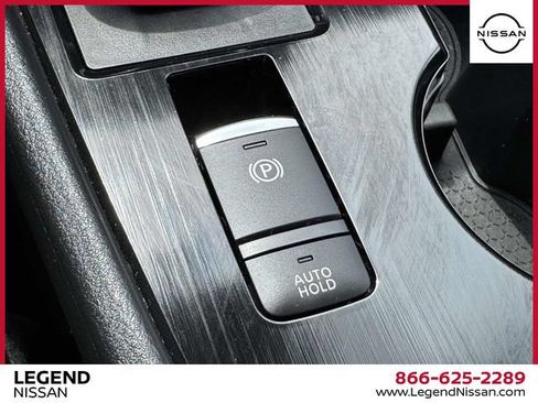Certified 2023 Nissan Rogue SV AWD/4WD image 31