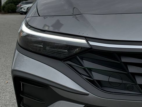New 2026 Hyundai Elantra Sport FWD image 11