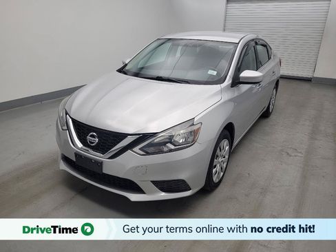 Used 2017 Nissan Sentra S FWD image 1