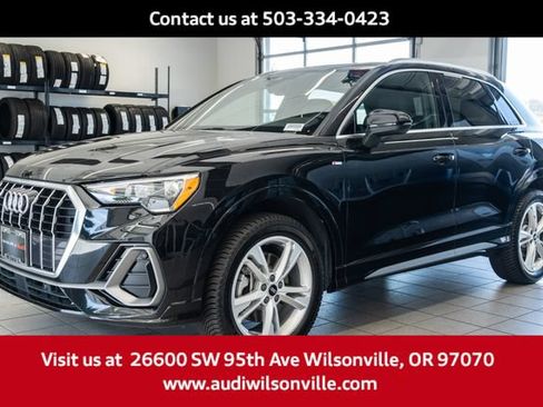 Used 2022 Audi Q3 2.0T Premium w/ Convenience Package AWD/4WD image 3