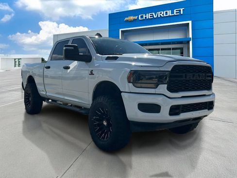 Used 2024 RAM 2500 Tradesman AWD/4WD image 3