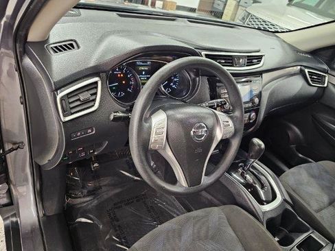 Used 2016 Nissan Rogue S AWD/4WD image 7