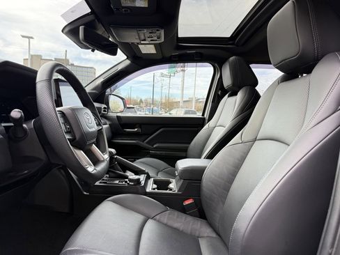 Certified 2024 Toyota Tacoma TRD Off-Road w/ TRD Off Road Premium Package image 14