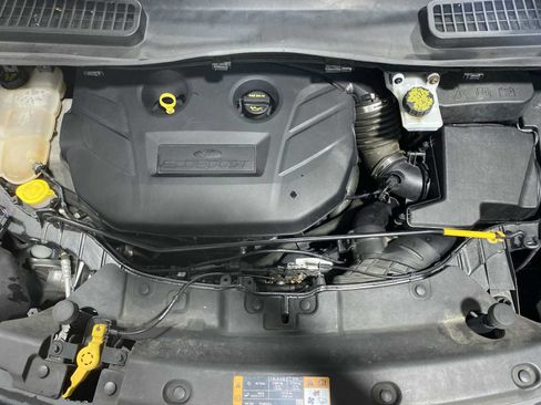 Used 2016 Ford Escape Titanium AWD/4WD image 9