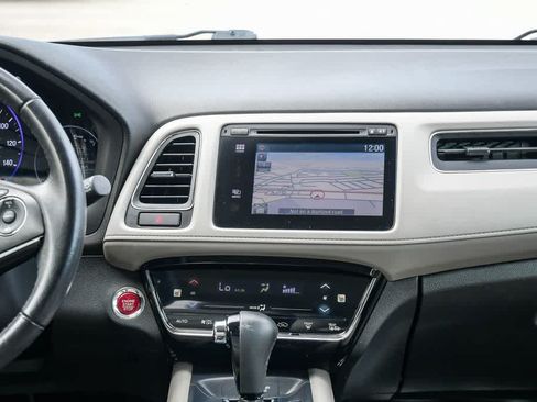 Used 2018 Honda HR-V EX-L image 13