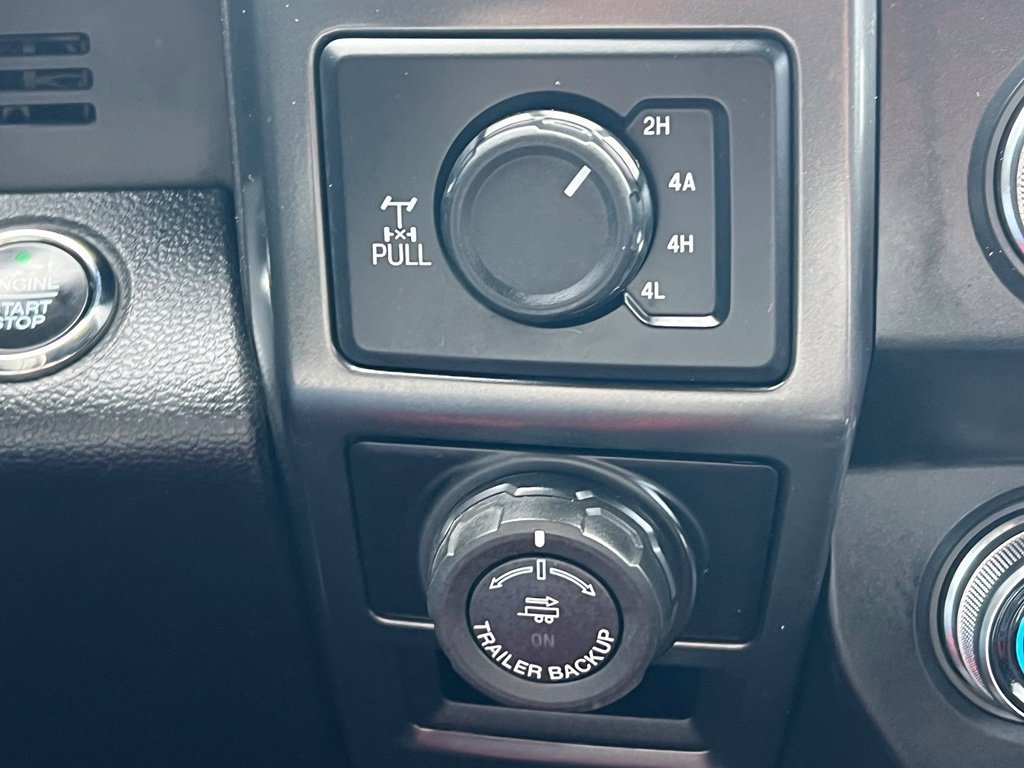 Used 2019 Ford F150 Lariat w/ Equipment Group 502A Luxury AWD/4WD image 34