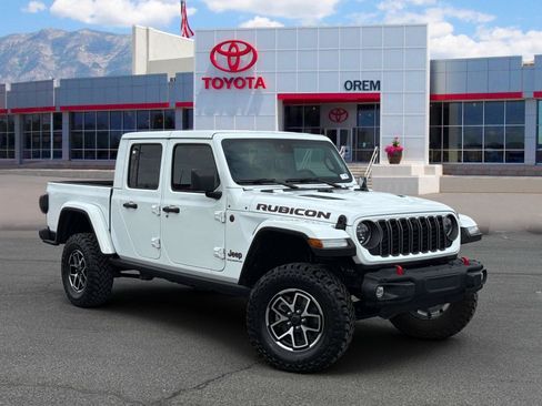 Used 2025 Jeep Gladiator Rubicon AWD/4WD image 1