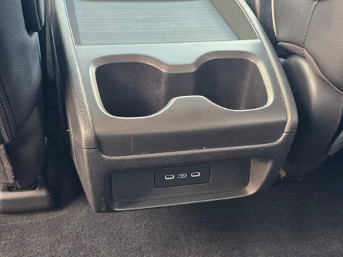 Used 2025 Honda Odyssey Elite image 23
