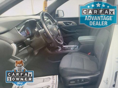 Used 2023 Chevrolet Traverse LT w/ LPO, Floor Liner Package AWD/4WD image 3