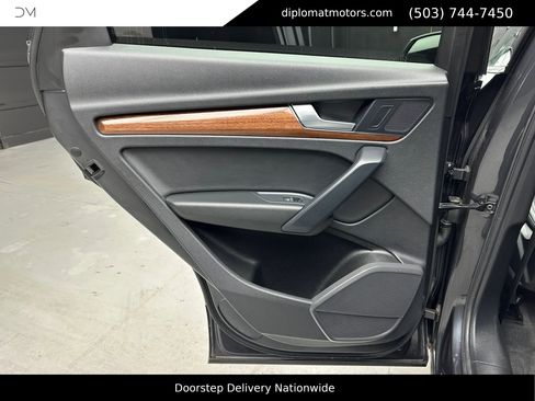 Used 2021 Audi Q5 2.0T Premium image 27