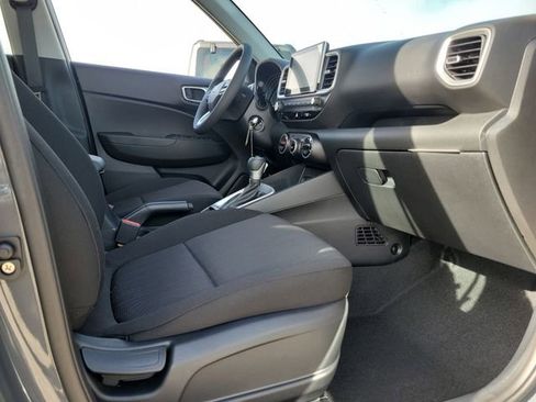 New 2026 Hyundai Venue SE image 16