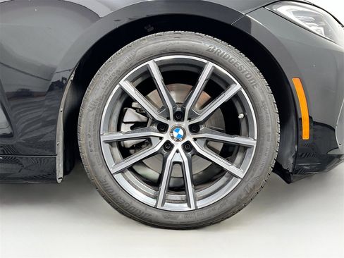 Used 2024 BMW 430i Convertible w/ Convenience Package image 32